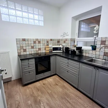 Apartment Szedermalna Vendeghaz *