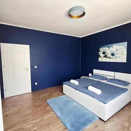 Szedermalna Vendeghaz 公寓