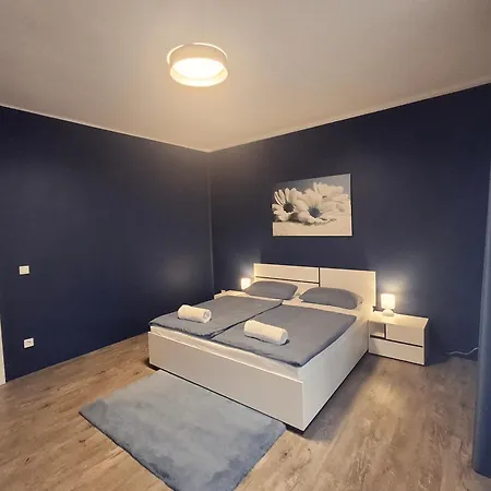 Apartment Szedermalna Vendeghaz *
