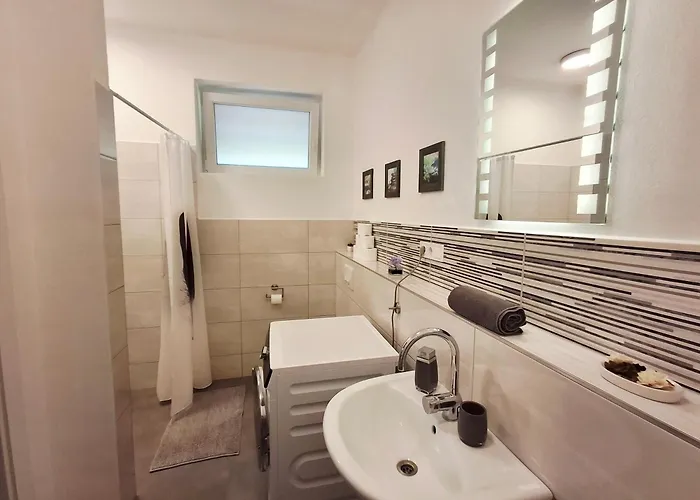 Szedermalna Vendeghaz Apartment